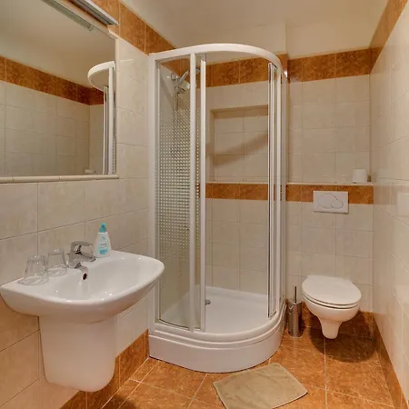 招待所 101 普雷绍夫